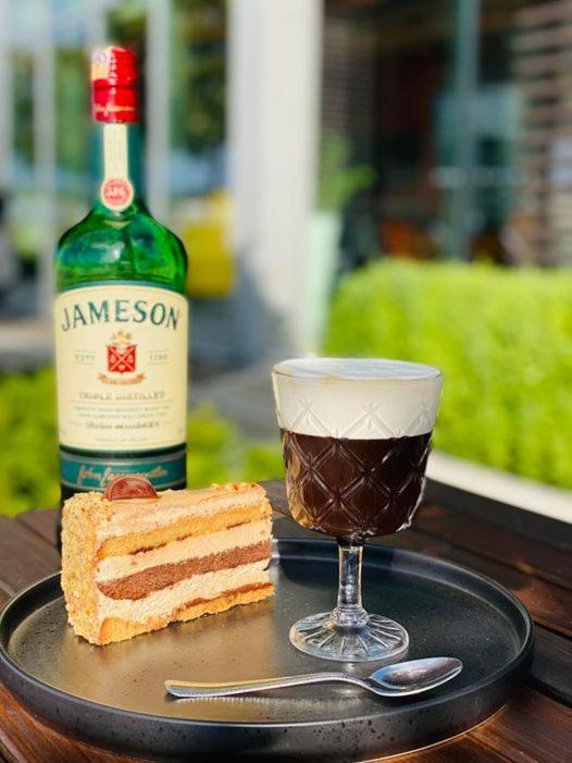 Hotel Aerocafe Partizánske Zewnętrze zdjęcie