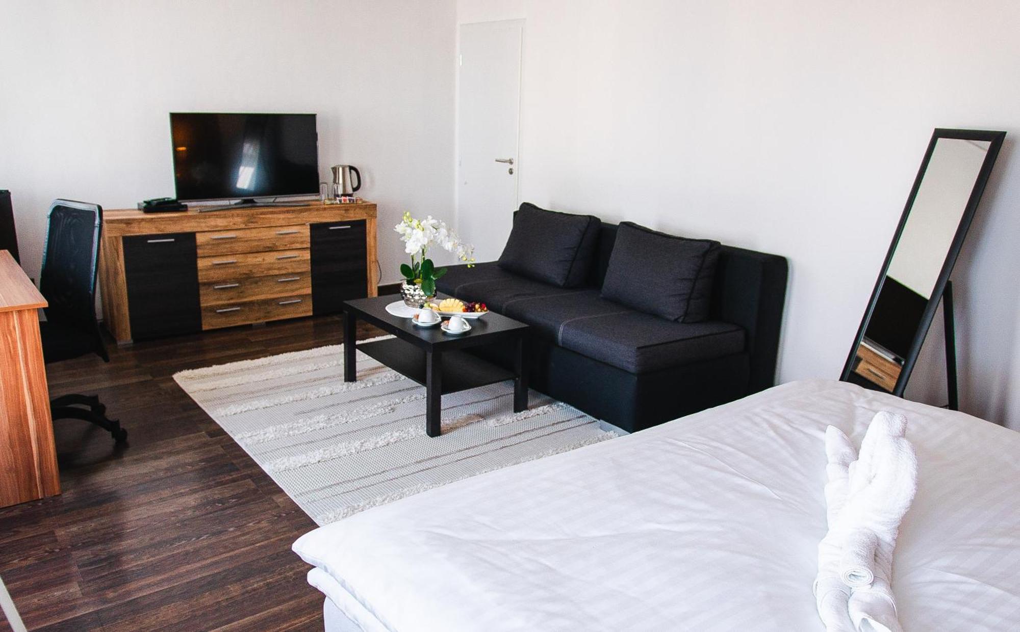 Hotel Aerocafe Partizánske Zewnętrze zdjęcie
