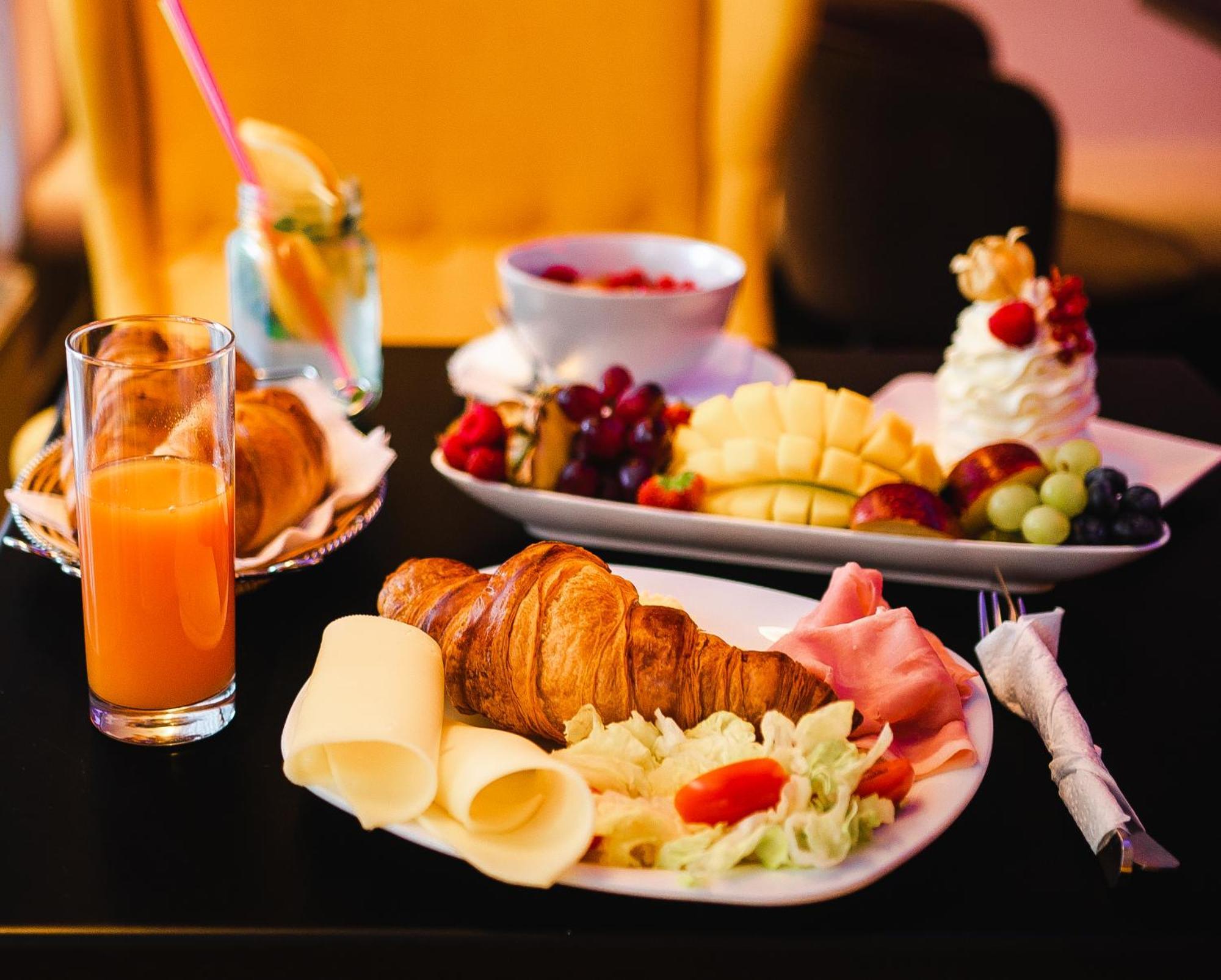 Hotel Aerocafe Partizánske Zewnętrze zdjęcie